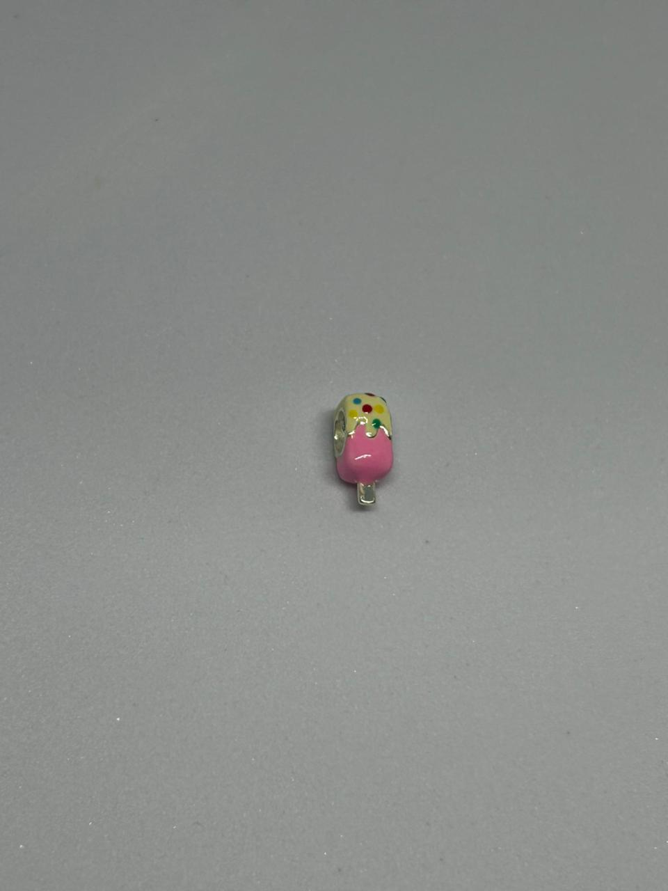 Berloque separador picolé de morango